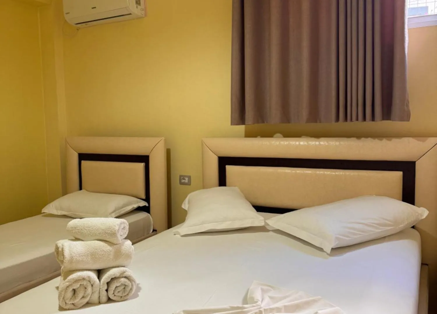 Amelia Apartments Ksamil