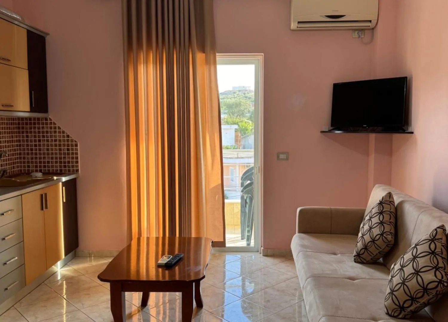 Amelia Apartments Ksamil