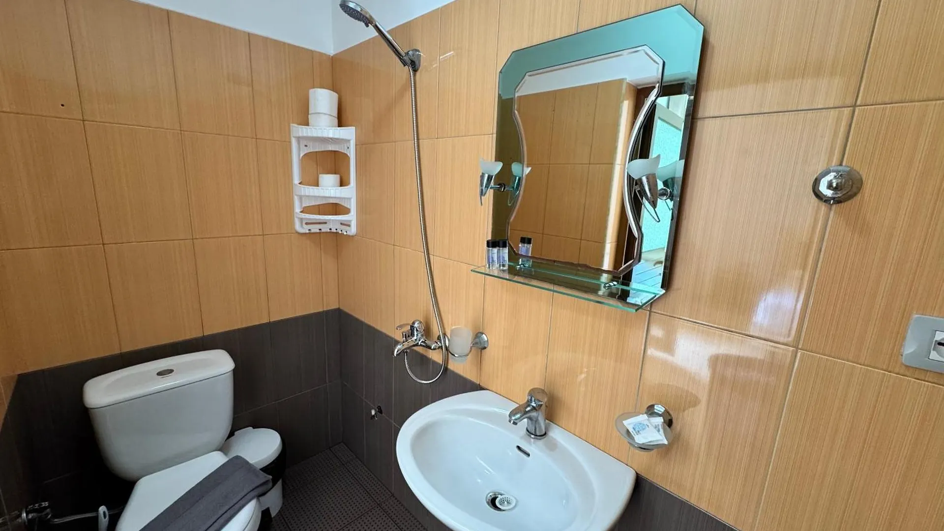 Amelia Apartments Ksamil 0*,  Albanien