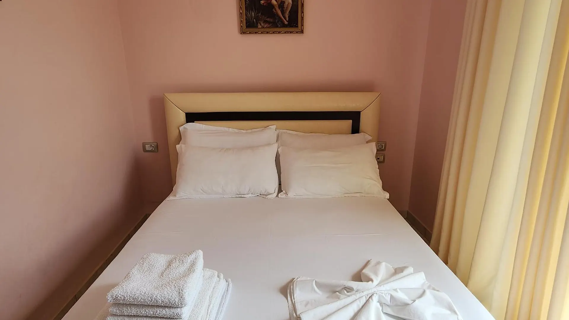 Amelia Apartments Ksamil 0*,  Albania