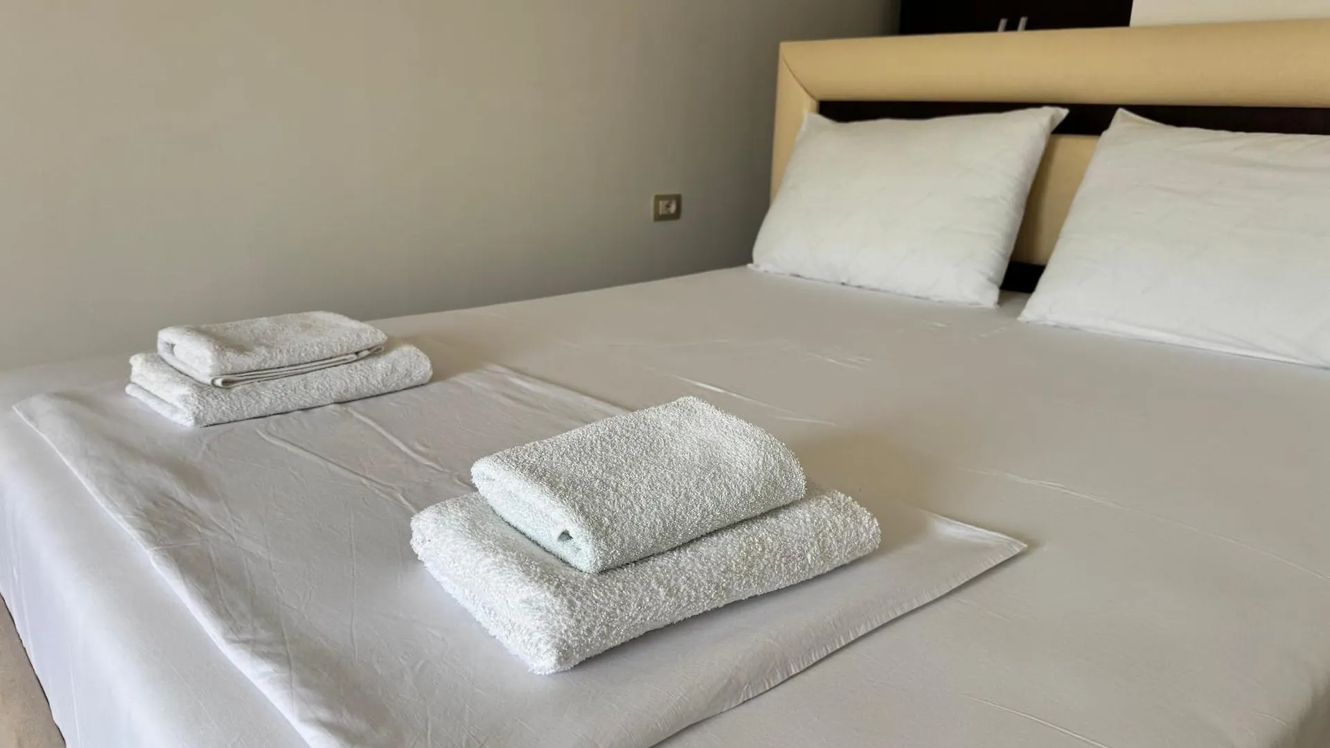 Amelia Apartments Ksamil 0*,  Albania