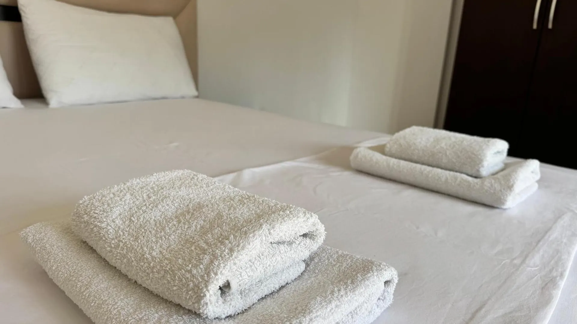 Amelia Apartments Ksamil